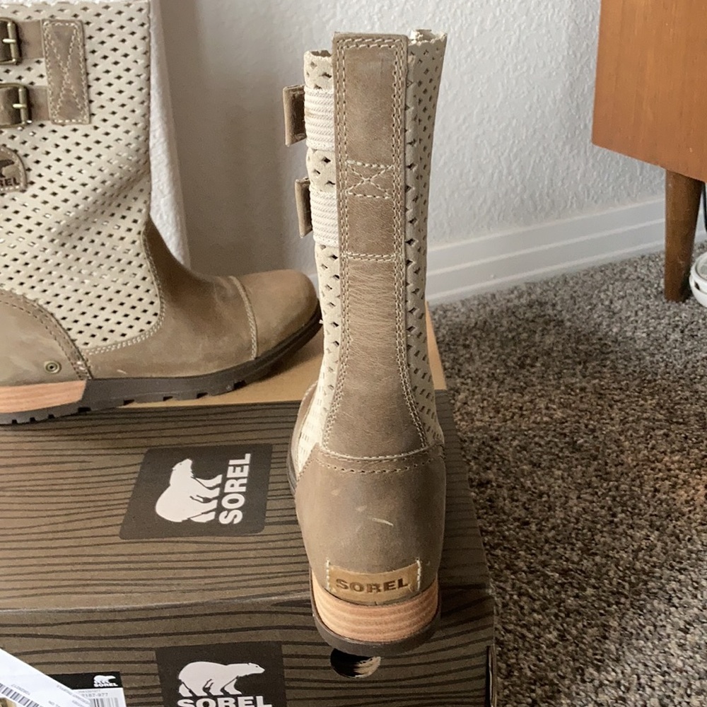 Sorel Bee Major Pull-On Boots 6.5 NIB Great - Picture 4 of 8